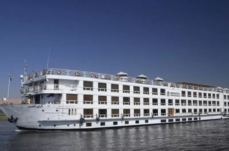 Best Luxury Nile River Cruise, Luxor to Aswan - Nile cruise, Egypt