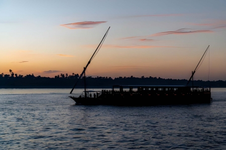10-Day Egypt Luxury Trip with Dahabiya Nile Cruise