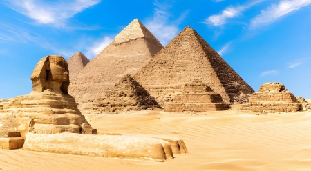 Trip to Giza Pyramids and Egyptian Museum